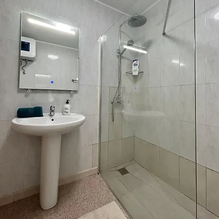 Apartament Lovely 2 Bedroom In Americas K202